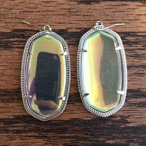 Kendra Scott Iridescent Danielle earrings